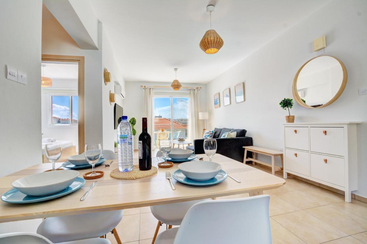 ♥ Sunny&Cozy Family Apartment ★ Walk To The Beach☼ باراليمني المظهر الخارجي الصورة