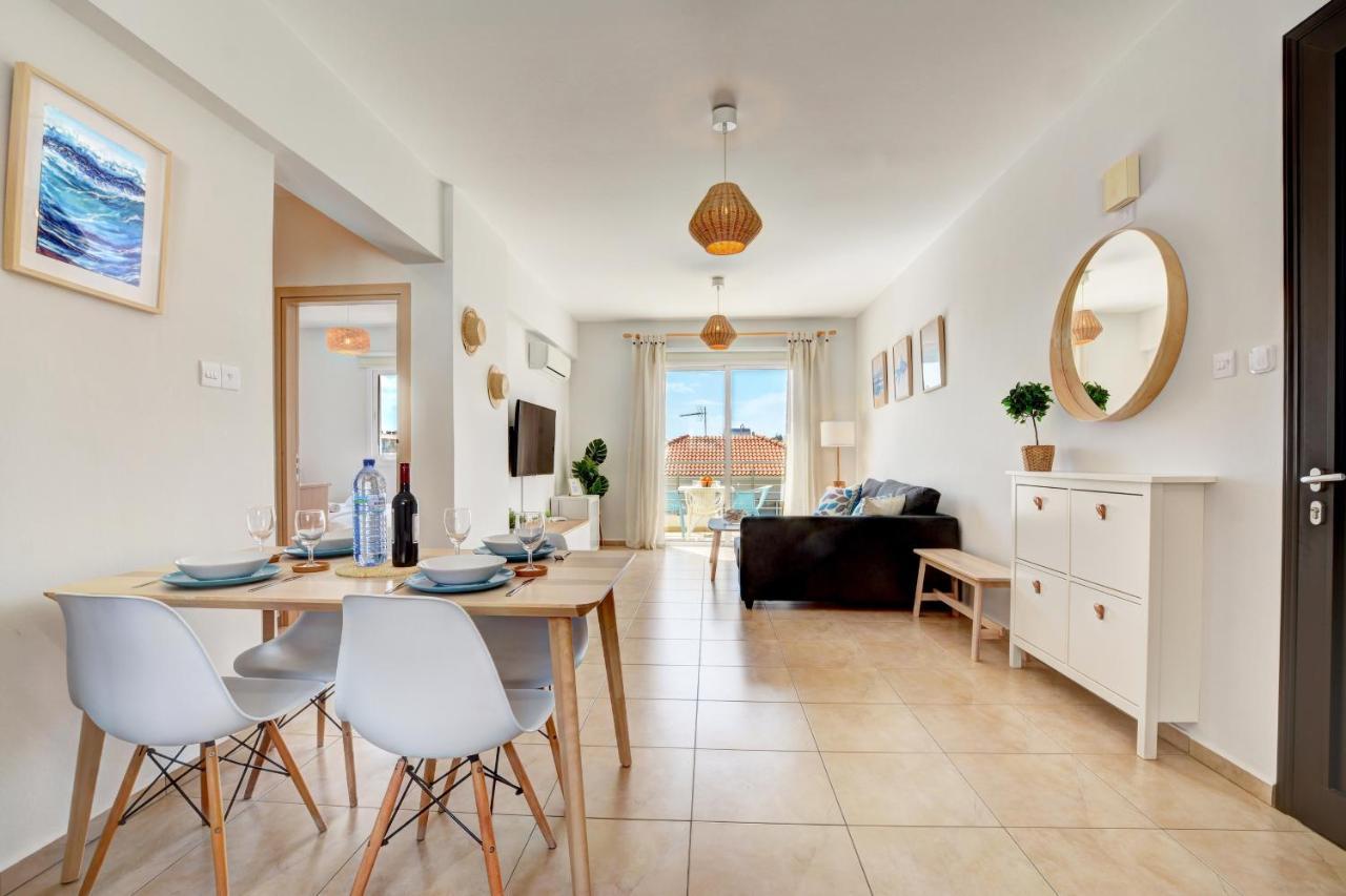 ♥ Sunny&Cozy Family Apartment ★ Walk To The Beach☼ باراليمني المظهر الخارجي الصورة