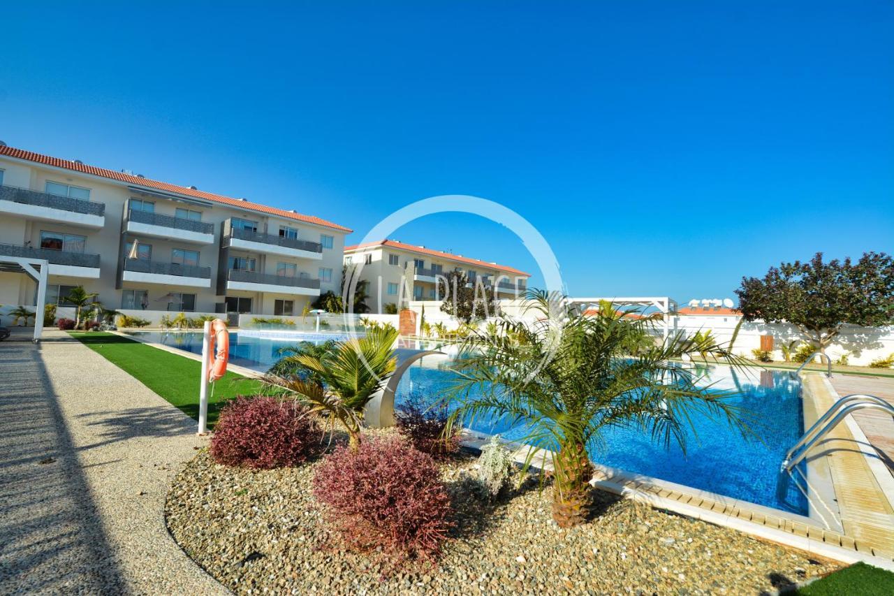 ♥ Sunny&Cozy Family Apartment ★ Walk To The Beach☼ باراليمني المظهر الخارجي الصورة