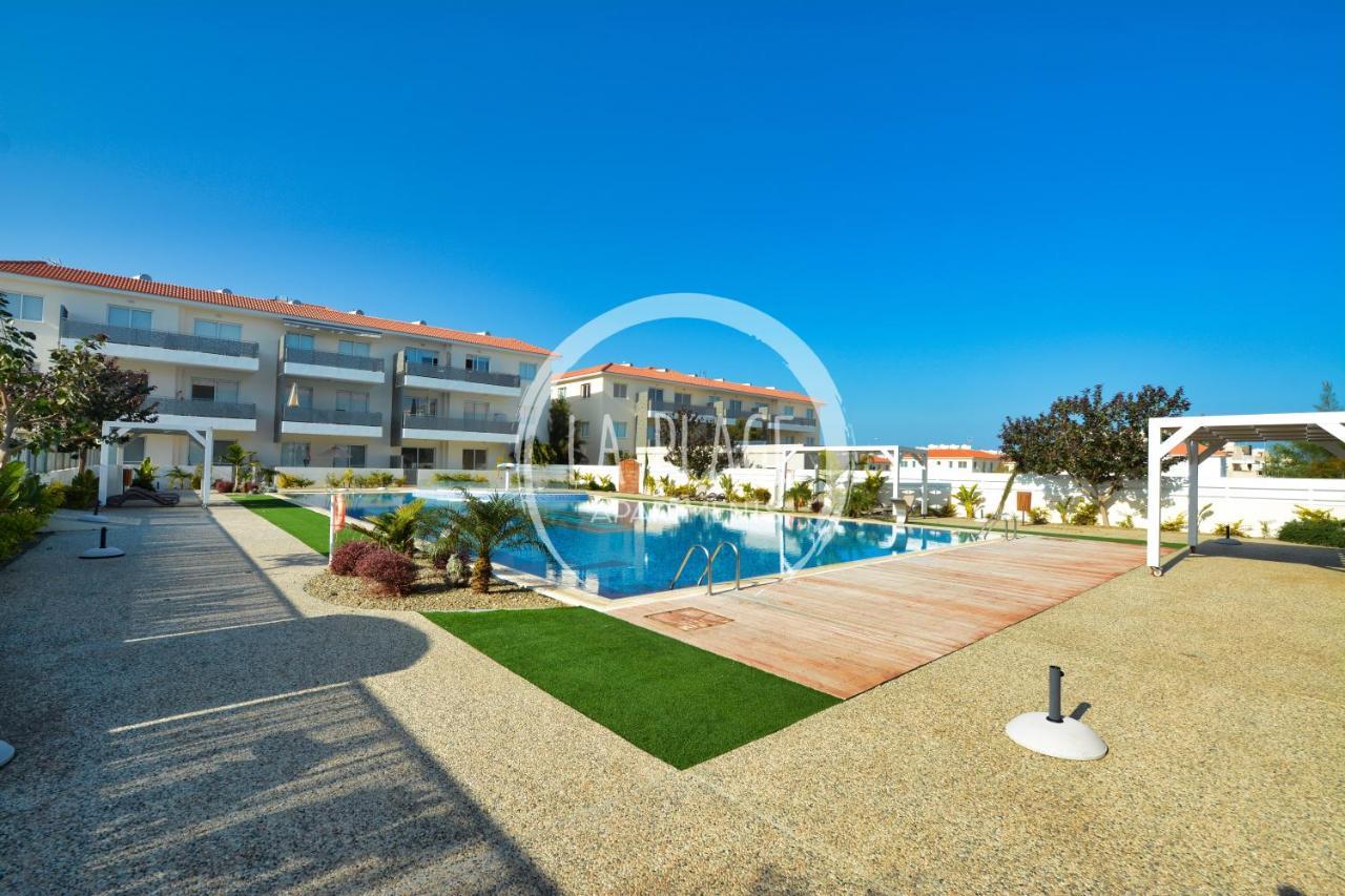 ♥ Sunny&Cozy Family Apartment ★ Walk To The Beach☼ باراليمني المظهر الخارجي الصورة